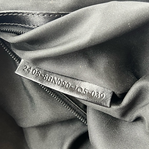 Fendi Monogram Canvas Zipper Tote Bag Black - Picture 9 of 13